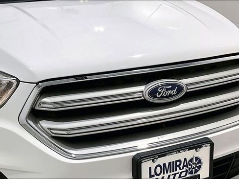 Used 2018 Ford Escape SE image 35