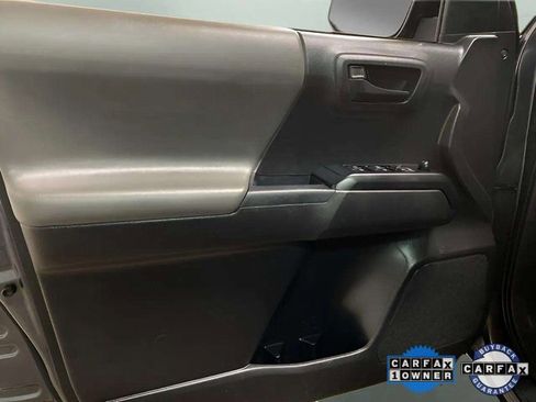 Used 2022 Toyota Tacoma SR image 28