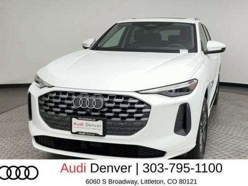 Used 2025 Audi Q5 Premium w/ Convenience Package AWD/4WD image 7
