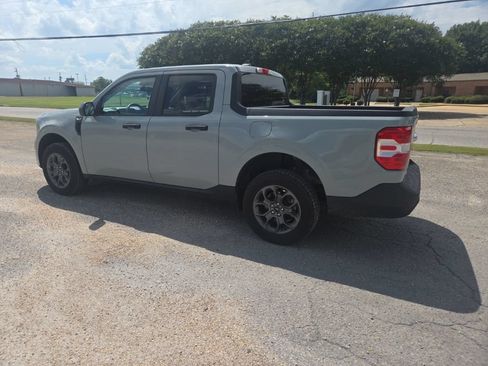 Certified 2024 Ford Maverick XLT FWD image 9
