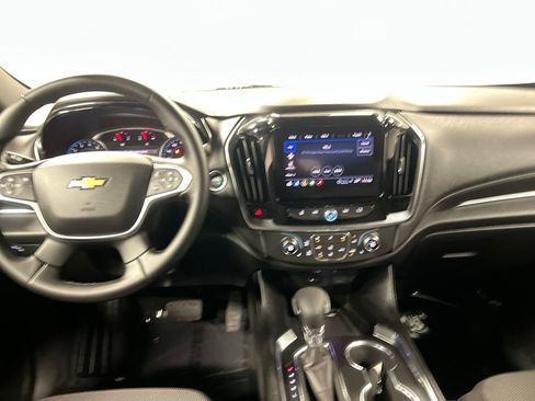 Certified 2023 Chevrolet Traverse LT image 18