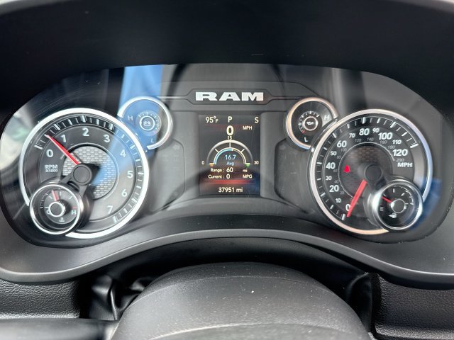 Used 2023 RAM 1500 Lone Star AWD/4WD image 15