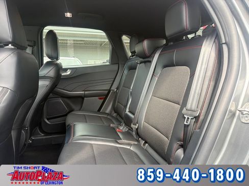 Used 2025 Ford Escape ST-Line AWD/4WD image 16