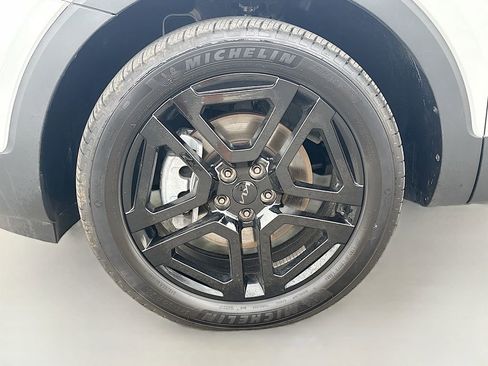 Used 2025 Kia Telluride SX Prestige X-Line AWD/4WD image 33