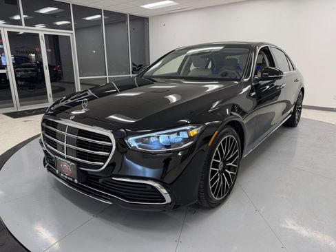 Used 2022 Mercedes-Benz S 580 4MATIC Sedan image 71