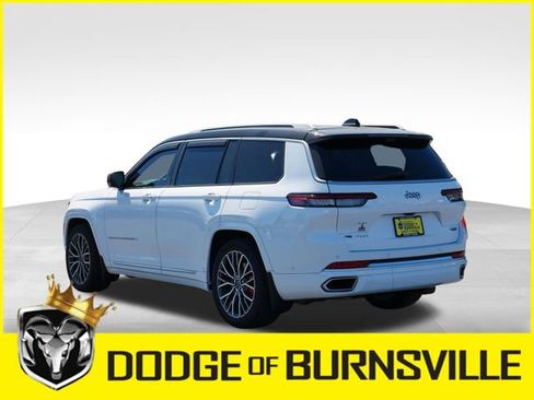 Used 2023 Jeep Grand Cherokee L Summit AWD/4WD image 7