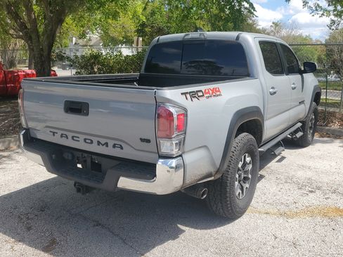Used 2021 Toyota Tacoma TRD Off-Road image 4