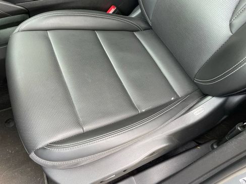 Used 2024 Buick Envision Preferred AWD/4WD image 25