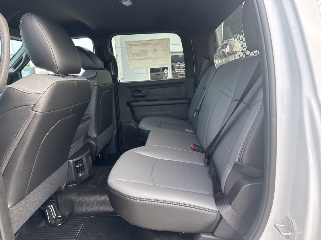 New 2025 RAM 4500 Tradesman AWD/4WD image 13