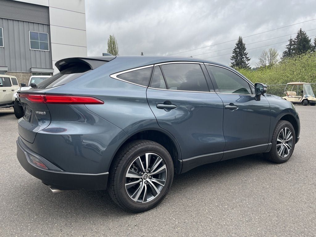 Used 2022 Toyota Venza LE AWD/4WD image 35