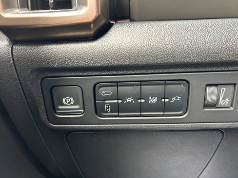 Used 2025 GMC Hummer EV 3X AWD/4WD image 57