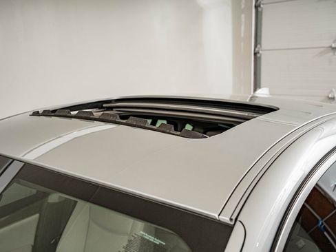 Used 2017 BMW X4 xDrive28i image 14