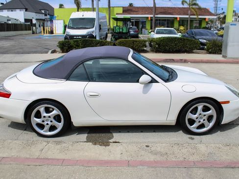 Used 2000 Porsche 911 Cabriolet image 7