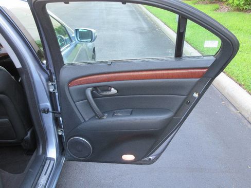 Used 2005 Acura RL AWD/4WD image 19