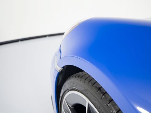 Certified 2025 Porsche 911 Carrera RWD image 50