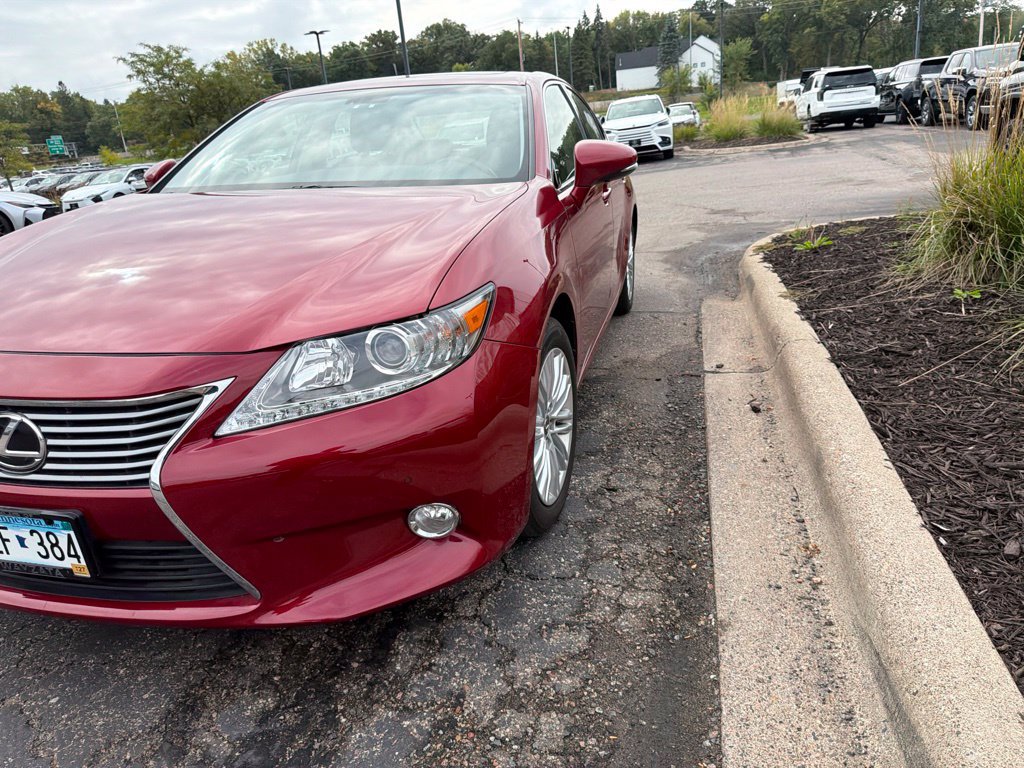 Used 2013 Lexus ES 350 w/ Luxury Pkg FWD image 20