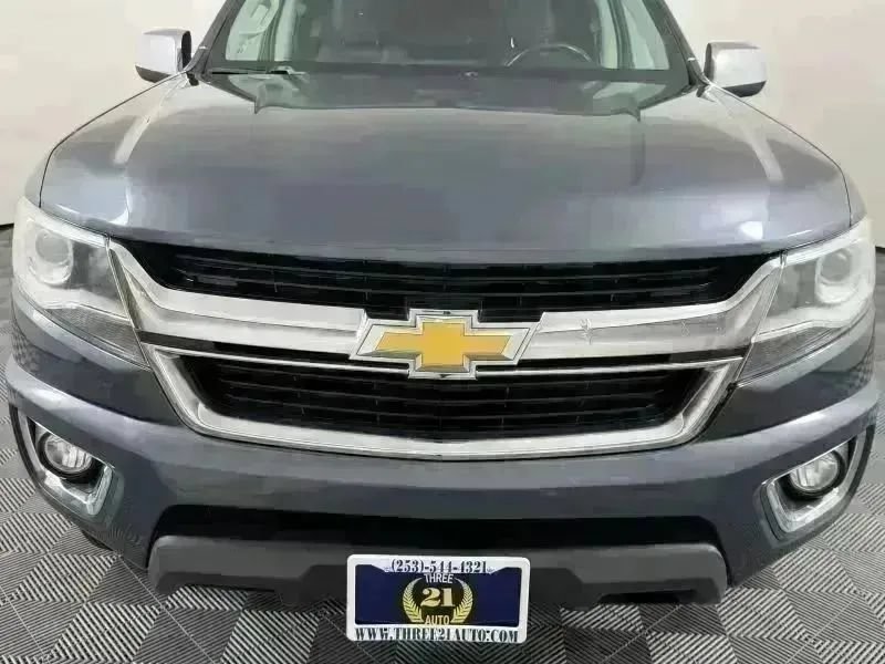 Used 2015 Chevrolet Colorado LT w/ Luxury Package RWD image 3