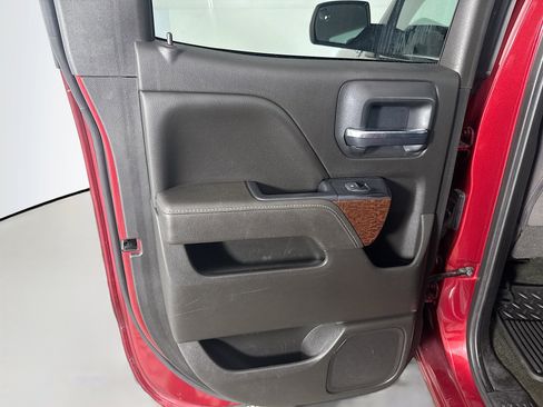 Used 2018 GMC Sierra 1500 SLE w/ SLE Value Package image 25