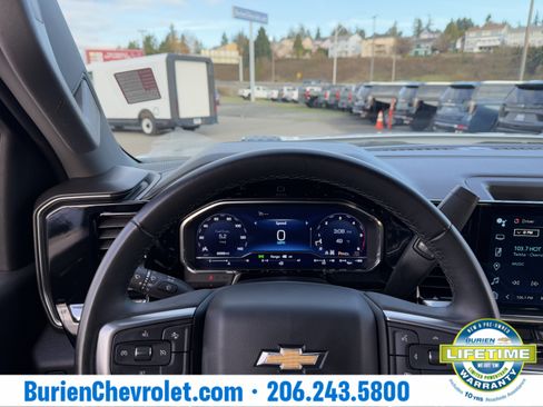 Used 2024 Chevrolet Silverado 2500 LT image 14