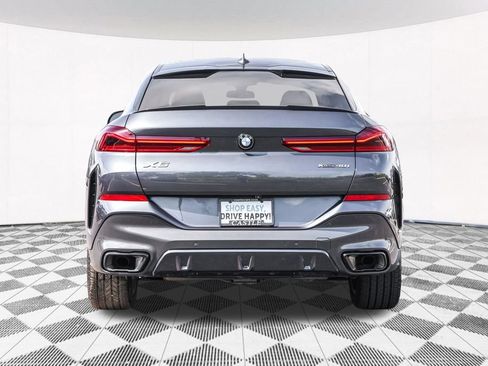 Used 2022 BMW X6 xDrive40i w/ M Sport Package AWD/4WD image 17