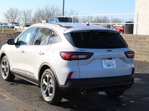 New 2026 Ford Escape ST-Line w/ Tech Pack #1 FWD image 5