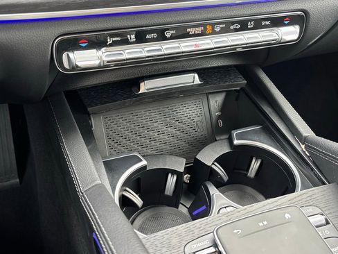 Used 2025 Mercedes-Benz GLE 450 4MATIC image 17