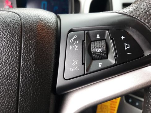 Used 2015 Chevrolet Sonic LT image 15