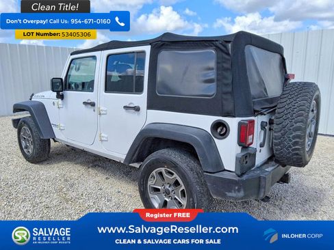 Used 2015 Jeep Wrangler Unlimited Rubicon w/ Connectivity Group AWD/4WD image 3