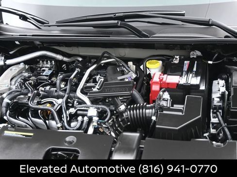 Certified 2025 Nissan Sentra SR w/ SR Premium Package FWD image 26