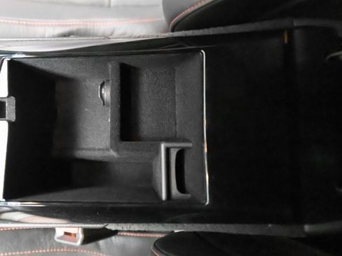 Used 2015 Cadillac CTS V RWD image 92