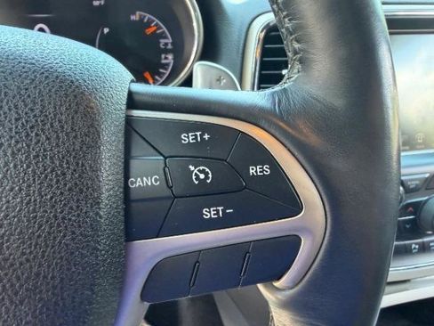 Used 2015 Jeep Grand Cherokee Limited AWD/4WD image 21