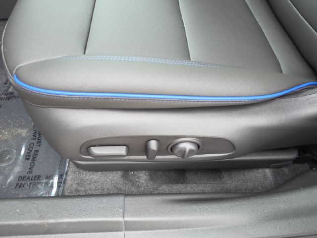 New 2026 Buick Envista Sport Touring w/ Convenience I Package FWD image 19