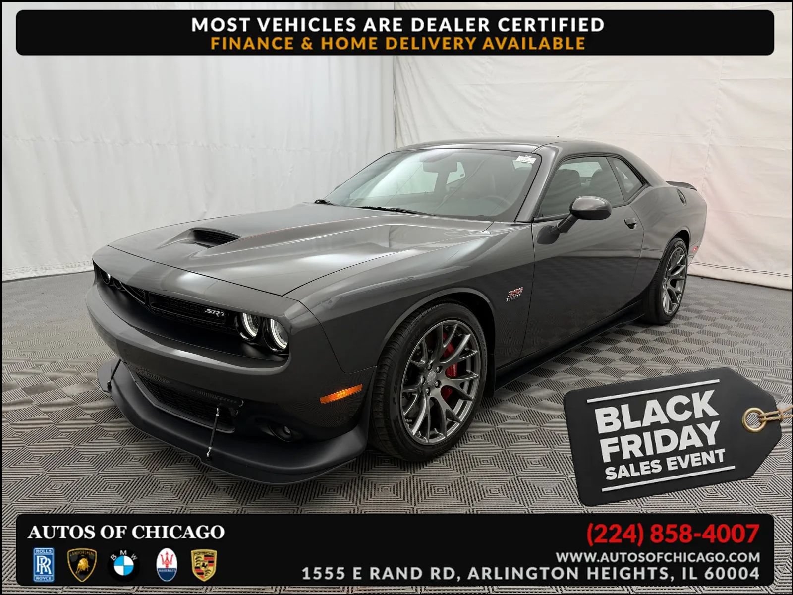 Used 2017 Dodge Challenger SRT RWD image 1