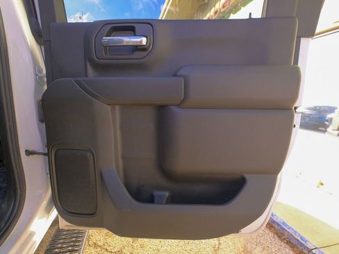 Used 2024 Chevrolet Silverado 3500 W/T image 19