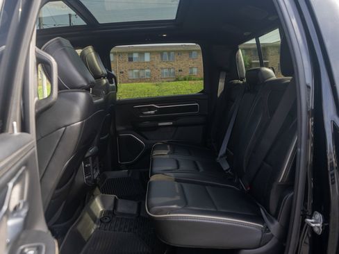 Used 2023 RAM 1500 Laramie AWD/4WD image 29