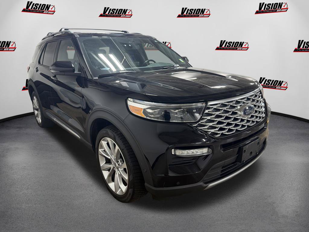 Used 2021 Ford Explorer Platinum w/ Equipment Group 601A AWD/4WD image 2