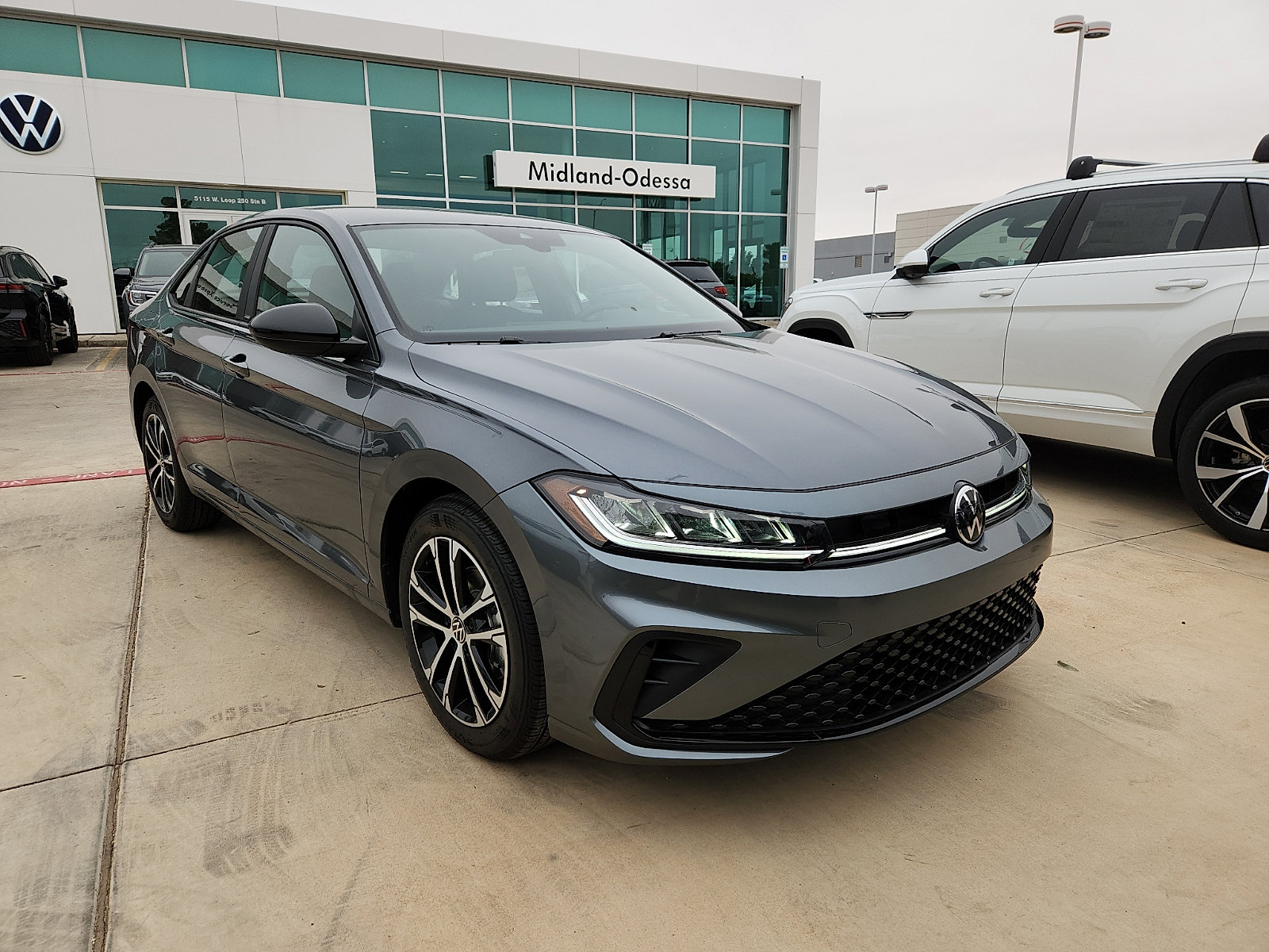 New 2027 Volkswagen Jetta Sport FWD image 1
