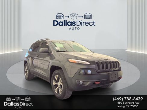 Used 2018 Jeep Cherokee Trailhawk w/ Quick Order Package 27L image 5