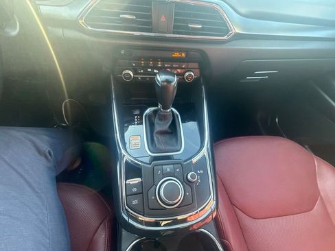 Used 2023 MAZDA CX-9 Carbon Edition AWD/4WD image 46
