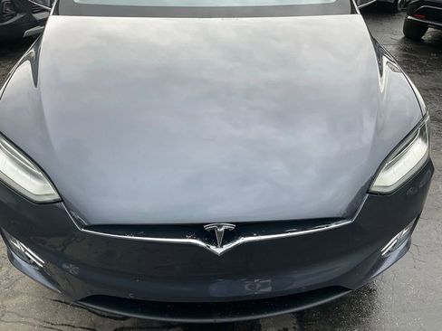 Used 2017 Tesla Model X 75D image 93