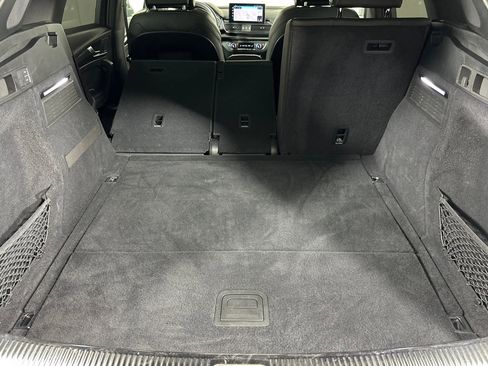 Used 2023 Audi SQ5 Premium Plus w/ Premium Plus Package image 14