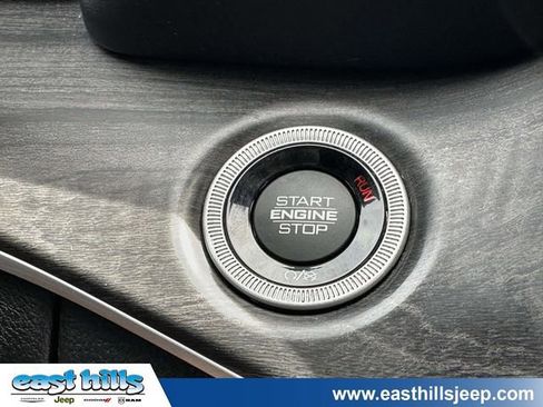 Certified 2023 Jeep Grand Cherokee Limited w/ Trailer Tow Prep Group (B) AWD/4WD image 36