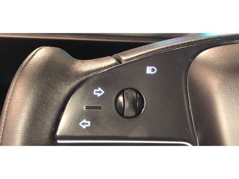 Used 2024 Tesla Model X image 23