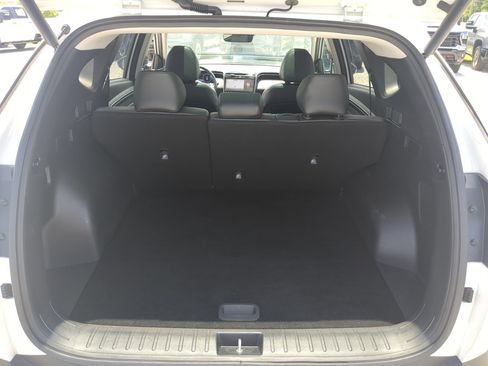 Used 2024 Hyundai Tucson Limited FWD image 32