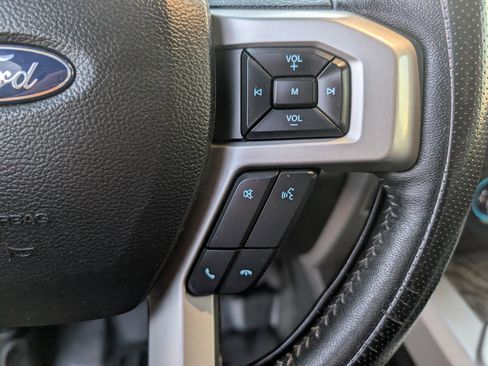 Used 2019 Ford F250 Lariat w/ Lariat Ultimate Package image 18