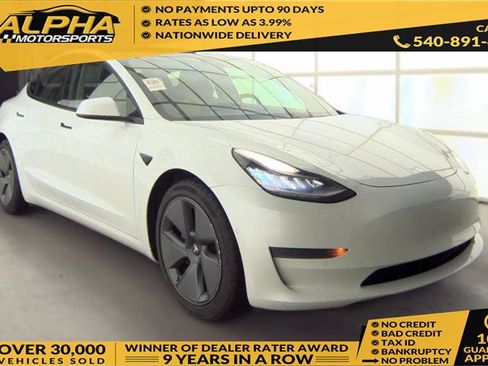 Used 2021 Tesla Model 3 Standard Range Plus RWD image 1