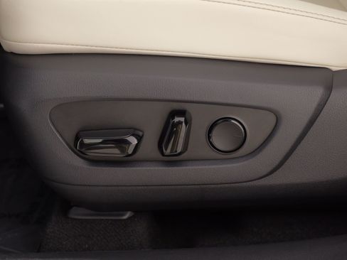 Used 2024 Lexus RX 350 Premium w/ Cold Area Package AWD/4WD image 40