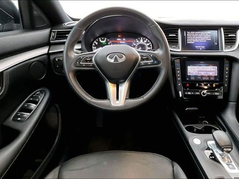 Used 2023 INFINITI QX55 Luxe w/ Cargo Package image 7