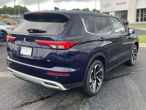 Used 2024 Mitsubishi Outlander SE AWD/4WD image 23