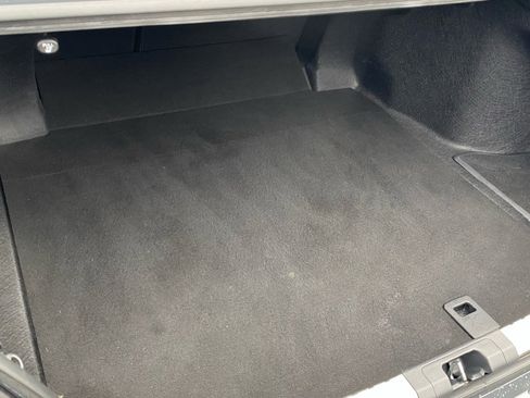 Used 2025 Toyota Camry SE image 10